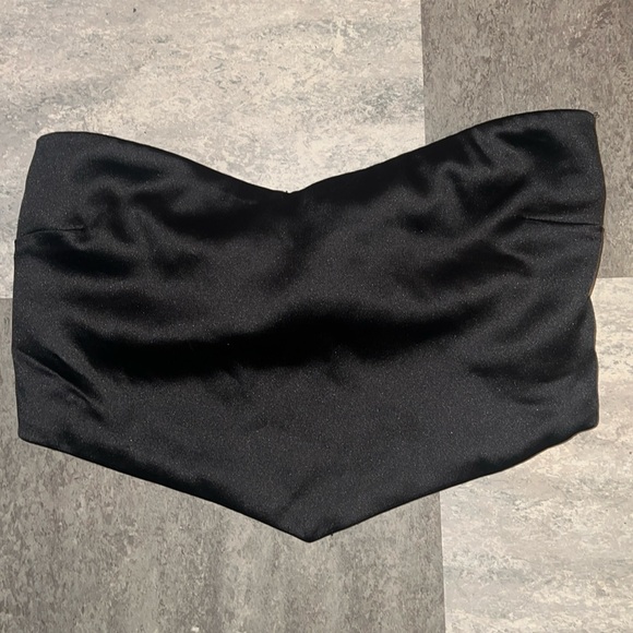 Tiger Mist Black Strapless Tube Top - Picture 2 of 4